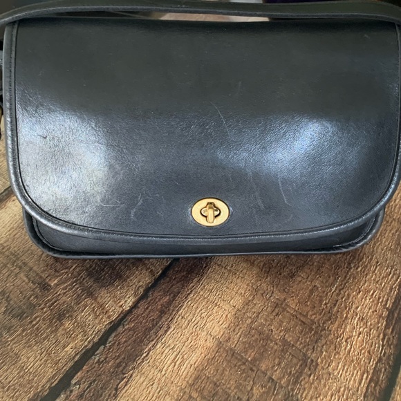 Coach Other - Vintage coach crossbody, City bag black 9790 brass hardware